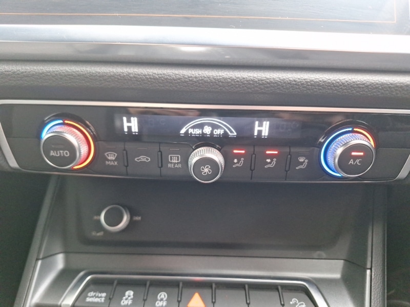 Used Audi Q3 2021 for sale - 77716861: Photo 17