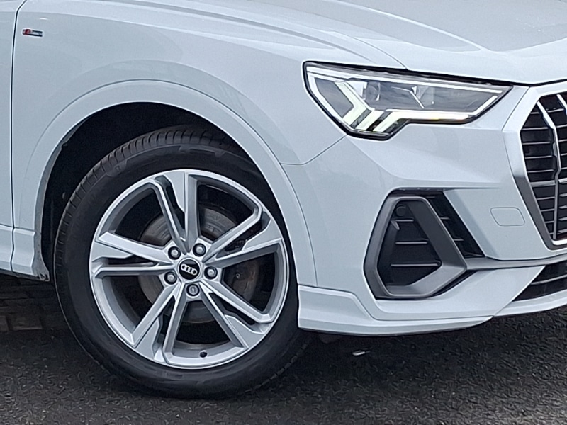 Used Audi Q3 2021 for sale - 77716861: Photo 9