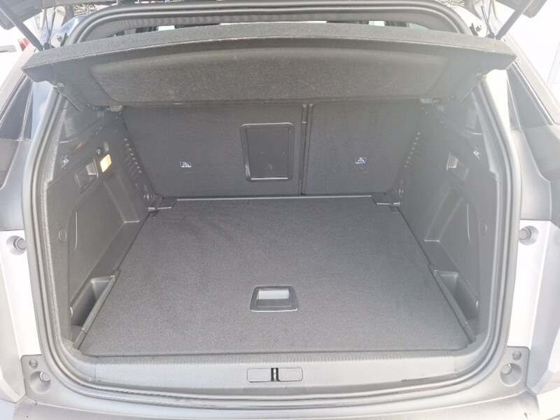 Used Peugeot 3008 2022 for sale - 77491188: Photo 8