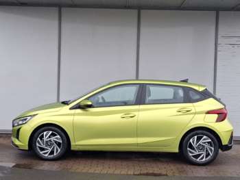 Used Hyundai i20 2024 for sale - 74433133: Photo