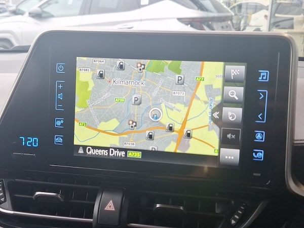 Used Toyota C-HR 2019 for sale - 76199464: Photo 10