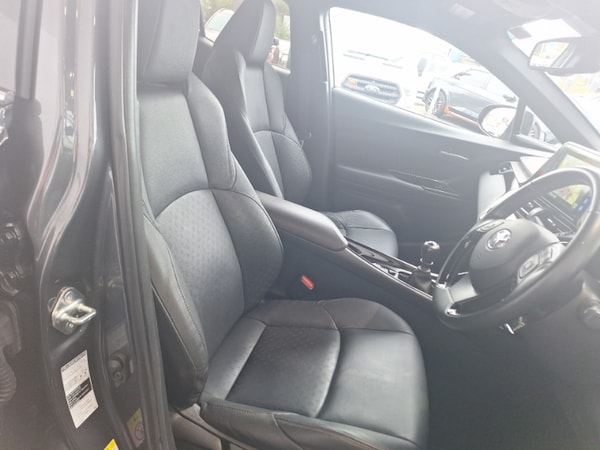 Used Toyota C-HR 2019 for sale - 76199464: Photo 13