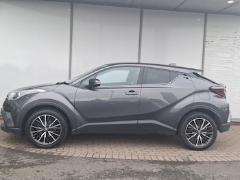 Used Toyota C-HR 2019 for sale - 76199464: Photo 4