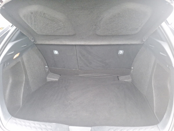 Used Toyota C-HR 2019 for sale - 76199464: Photo 8