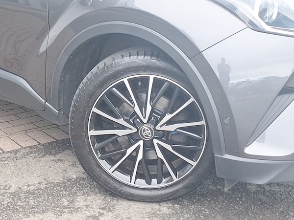 Used Toyota C-HR 2019 for sale - 76199464: Photo 9
