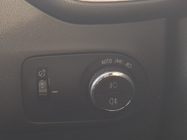 Used Vauxhall Crossland 2022 for sale - 75706886: Photo 12