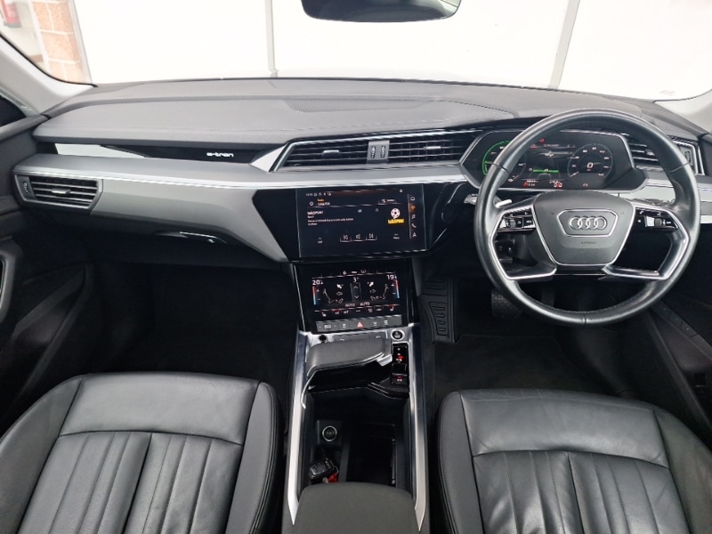Used Audi e-tron 2020 for sale - 76639388: Photo 2