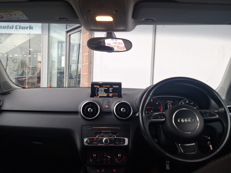 Used Audi A1 2016 for sale - 77921849: Photo 2