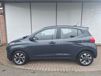 Used Hyundai i10 2025 for sale - 78976999: Photo