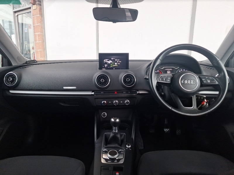 Used Audi A3 2017 for sale - 76566882: Photo 2