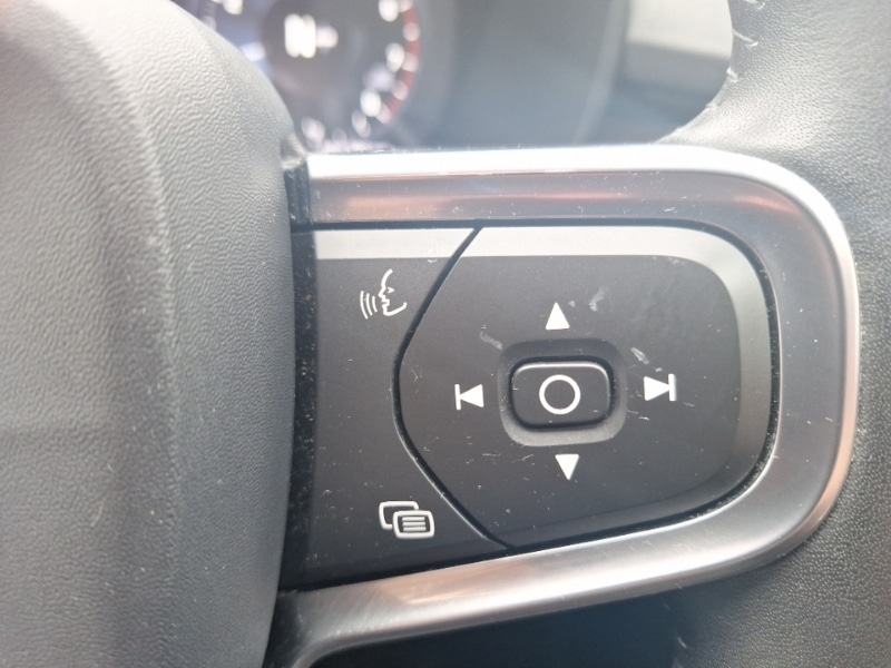 Used Volvo XC40 2020 for sale - 76275542: Photo 16