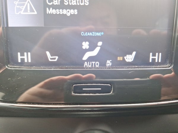 Used Volvo XC40 2020 for sale - 76275542: Photo 17
