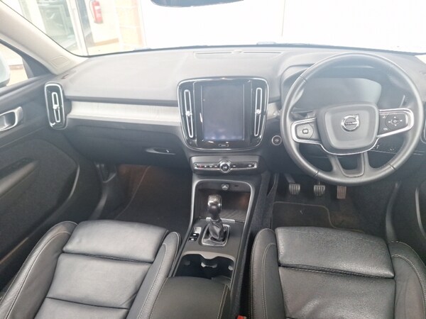 Used Volvo XC40 2020 for sale - 76275542: Photo 2