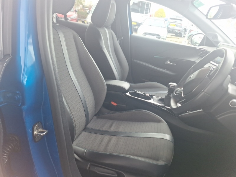 Used Peugeot 208 2021 for sale - 76414418: Photo 13