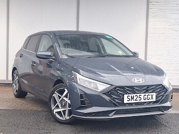Used Hyundai i20 2025 for sale - 76543210: Photo