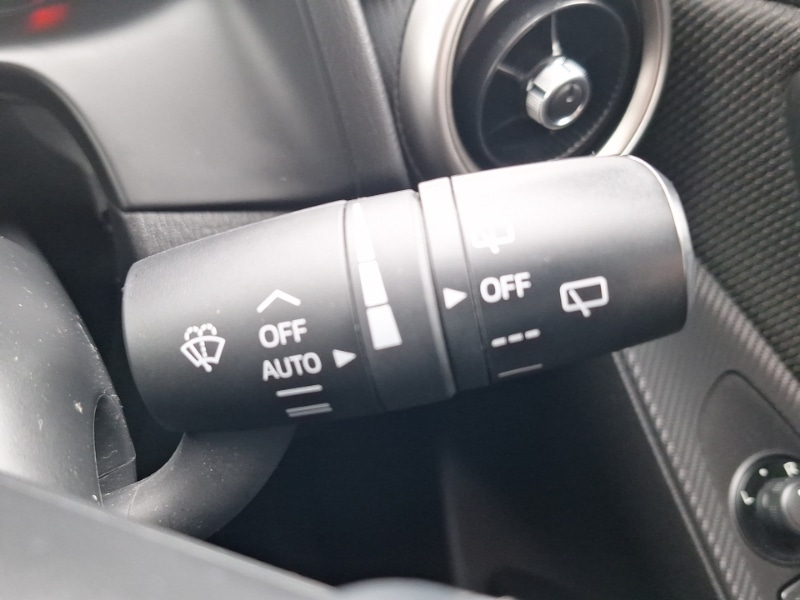 Used Mazda Mazda2 2023 for sale - 76054692: Photo 18