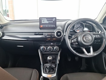 Used Mazda Mazda2 2023 for sale - 76054692: Photo 2