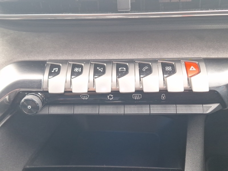 Used Peugeot 3008 2023 for sale - 76656601: Photo 16