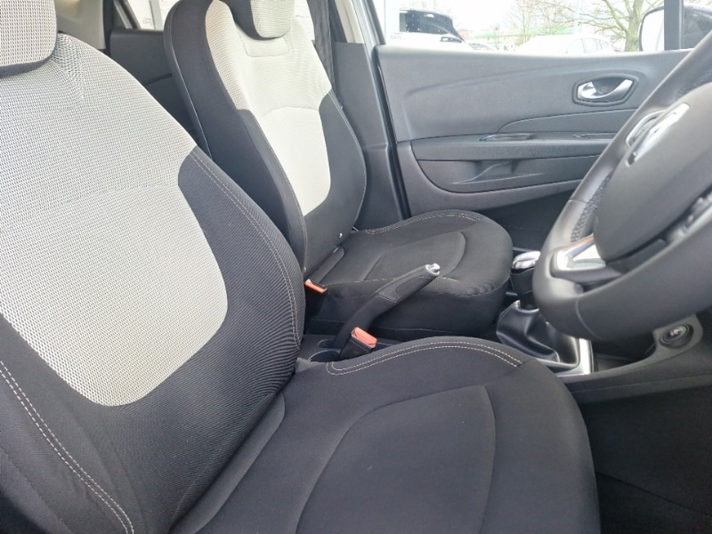 Used Renault Captur 2019 for sale - 76613807: Photo 12