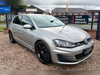 Used Volkswagen Golf 2017 for sale - 78128466: Photo