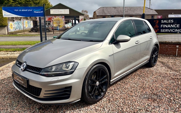 Used Volkswagen Golf 2017 for sale - 78128466: Photo 2