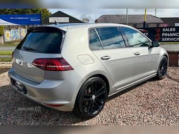Used Volkswagen Golf 2017 for sale - 78128466: Photo
