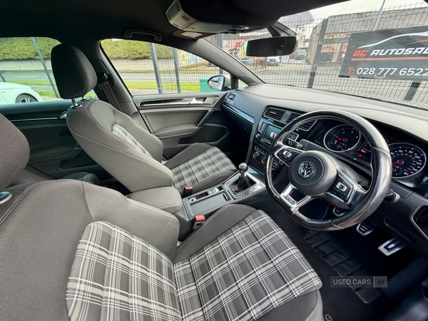 Used Volkswagen Golf 2017 for sale - 78128466: Photo 5