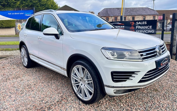 Used Volkswagen Touareg 2016 for sale - 76522881: Photo 1