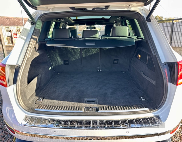 Used Volkswagen Touareg 2016 for sale - 76522881: Photo 11