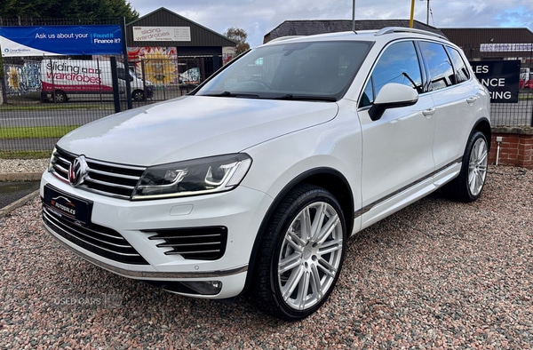 Used Volkswagen Touareg 2016 for sale - 76522881: Photo 2