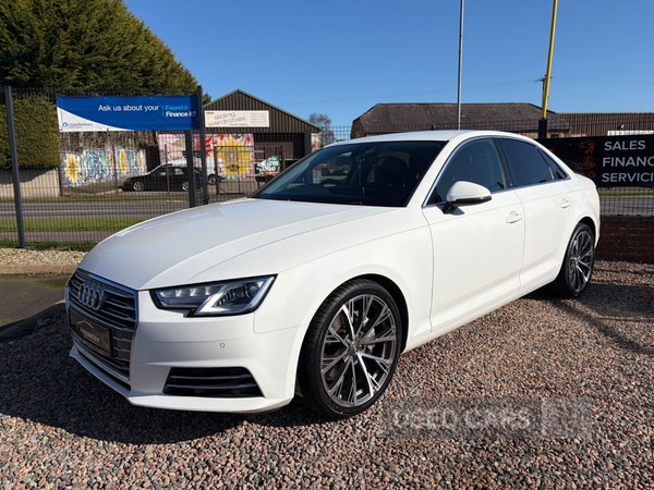 Used Audi A4 2018 for sale - 77909999: Photo 2