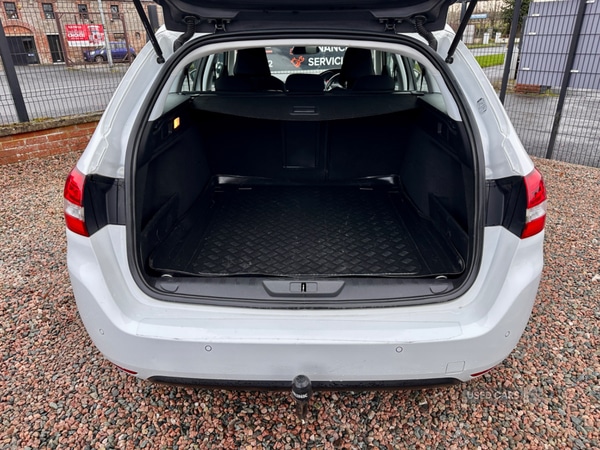 Used Peugeot 308 2017 for sale - 77230926: Photo 8