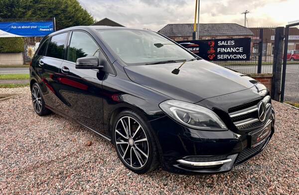 Used Mercedes-Benz B Class 2014 for sale - 76593298: Photo 1