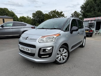 Used Citroen C3 Picasso 2017 for sale - 79067433: Photo