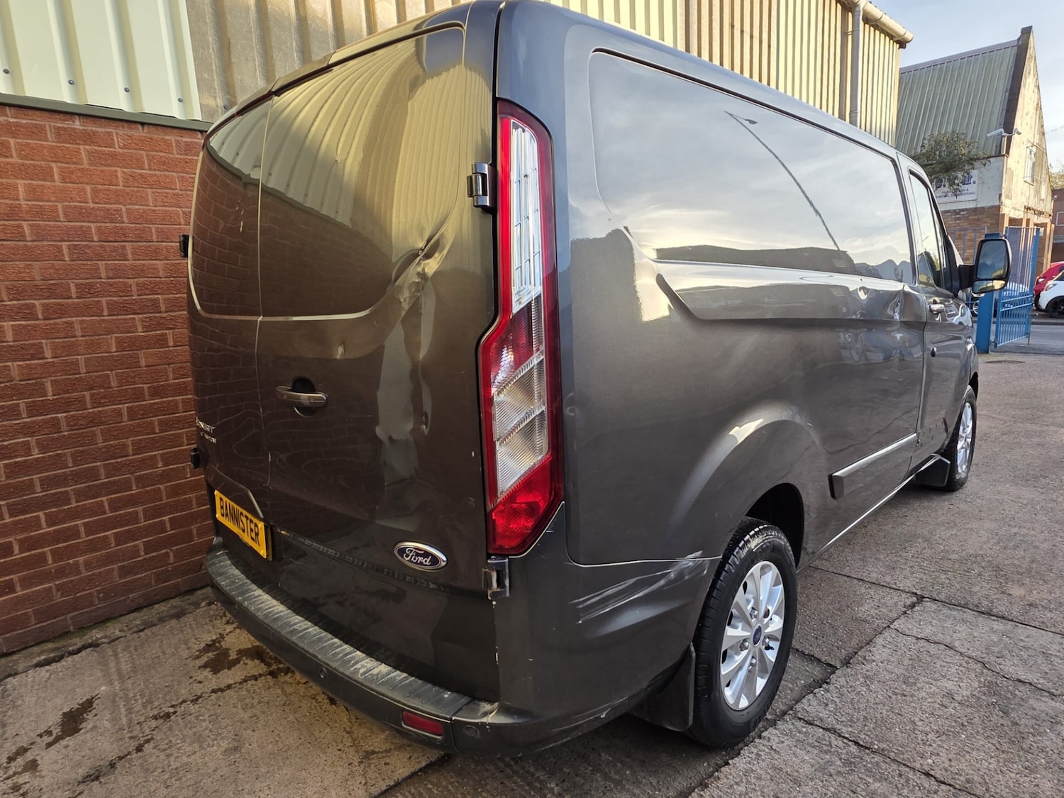 Used Ford Transit Custom 2016 for sale - 76411480: Photo 5