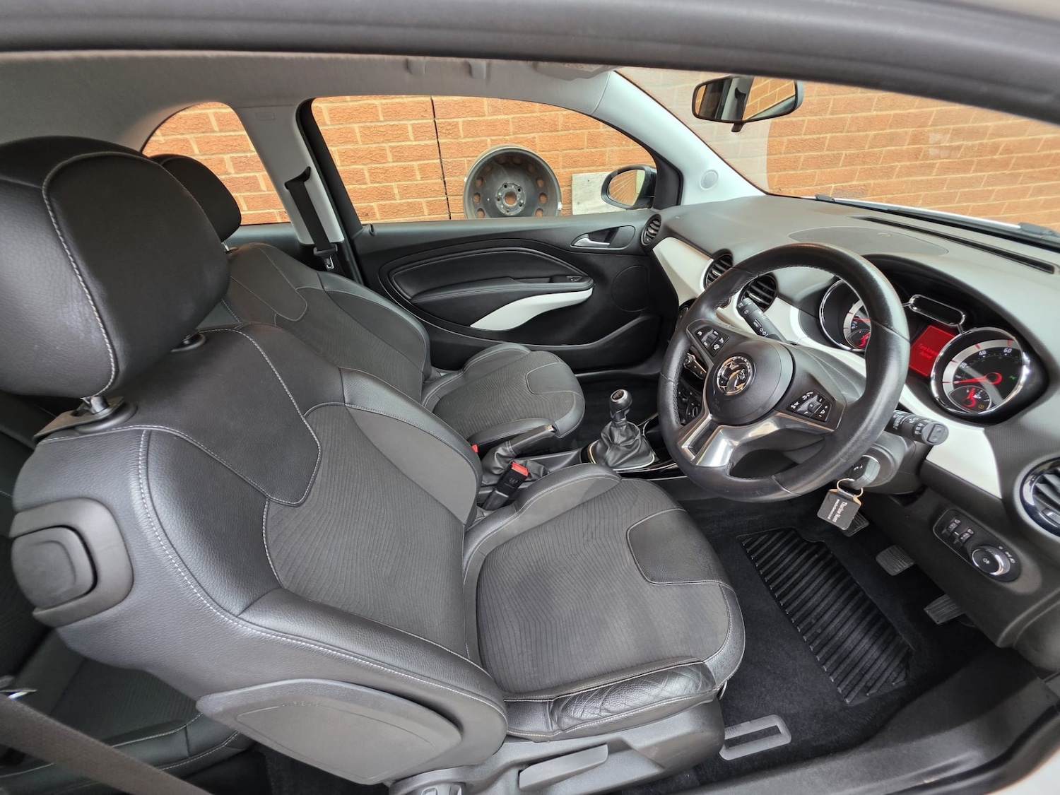 Used Vauxhall ADAM 2019 for sale - 76413050: Photo 7