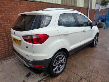 Used Ford Ecosport 2016 for sale - 74953320: Photo