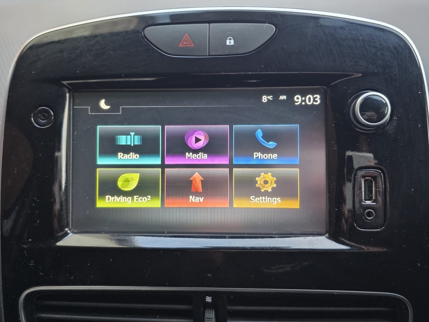 Used Renault Clio 2017 for sale - 76844993: Photo 9