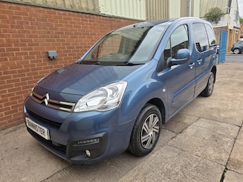 Used Citroen Berlingo 2018 for sale - 76092179: Photo 2