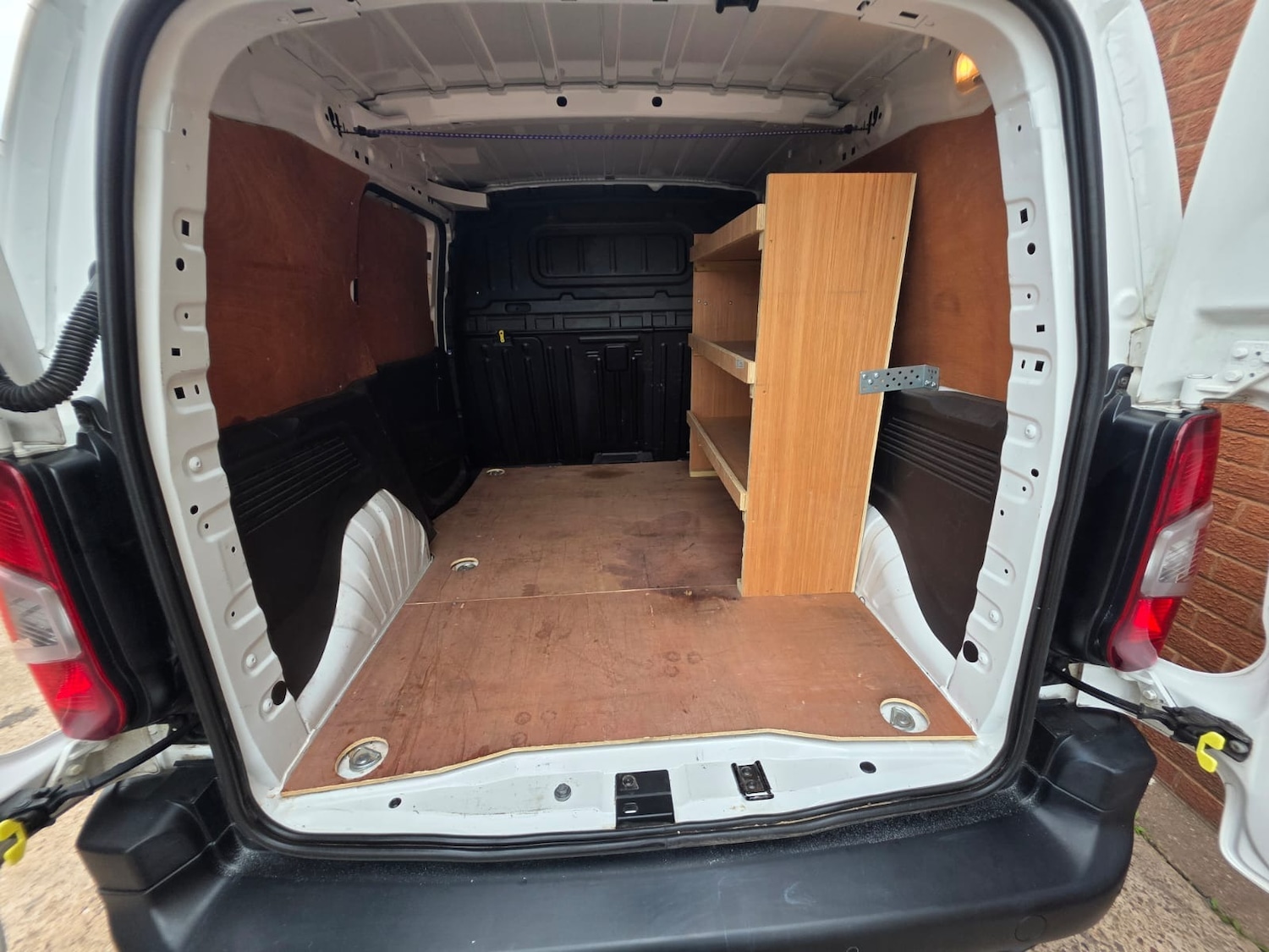 Used Peugeot Partner 2020 for sale - 76092214: Photo 11