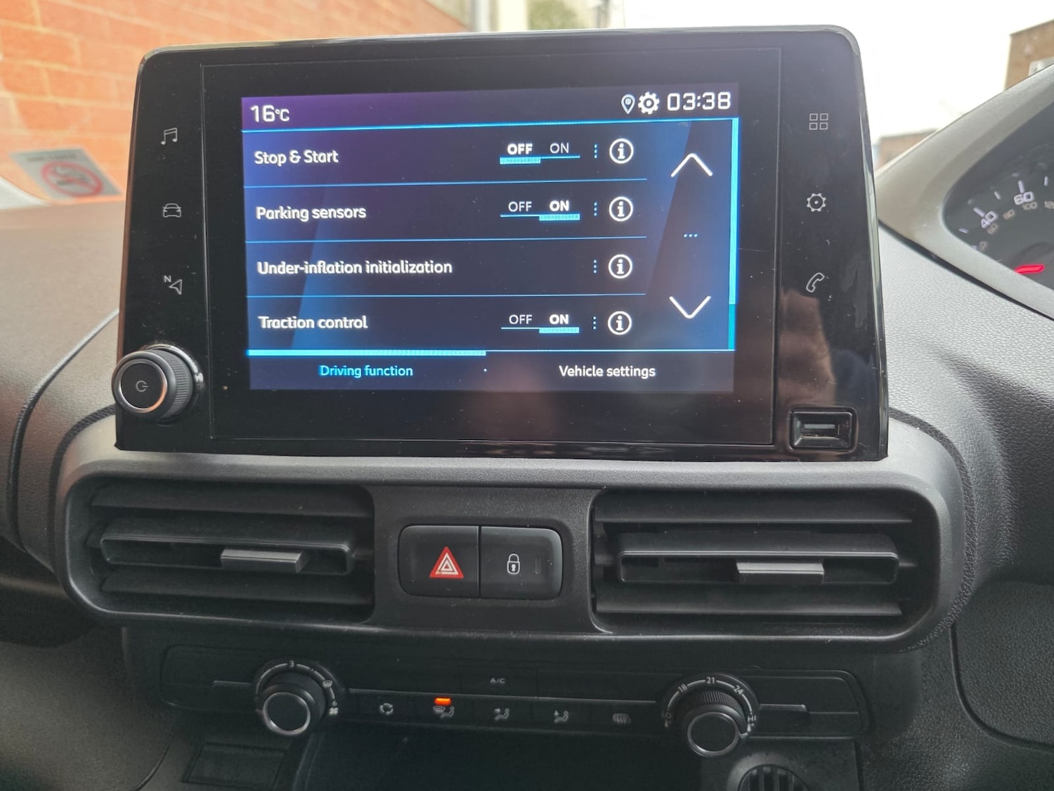 Used Peugeot Partner 2020 for sale - 76092214: Photo 8