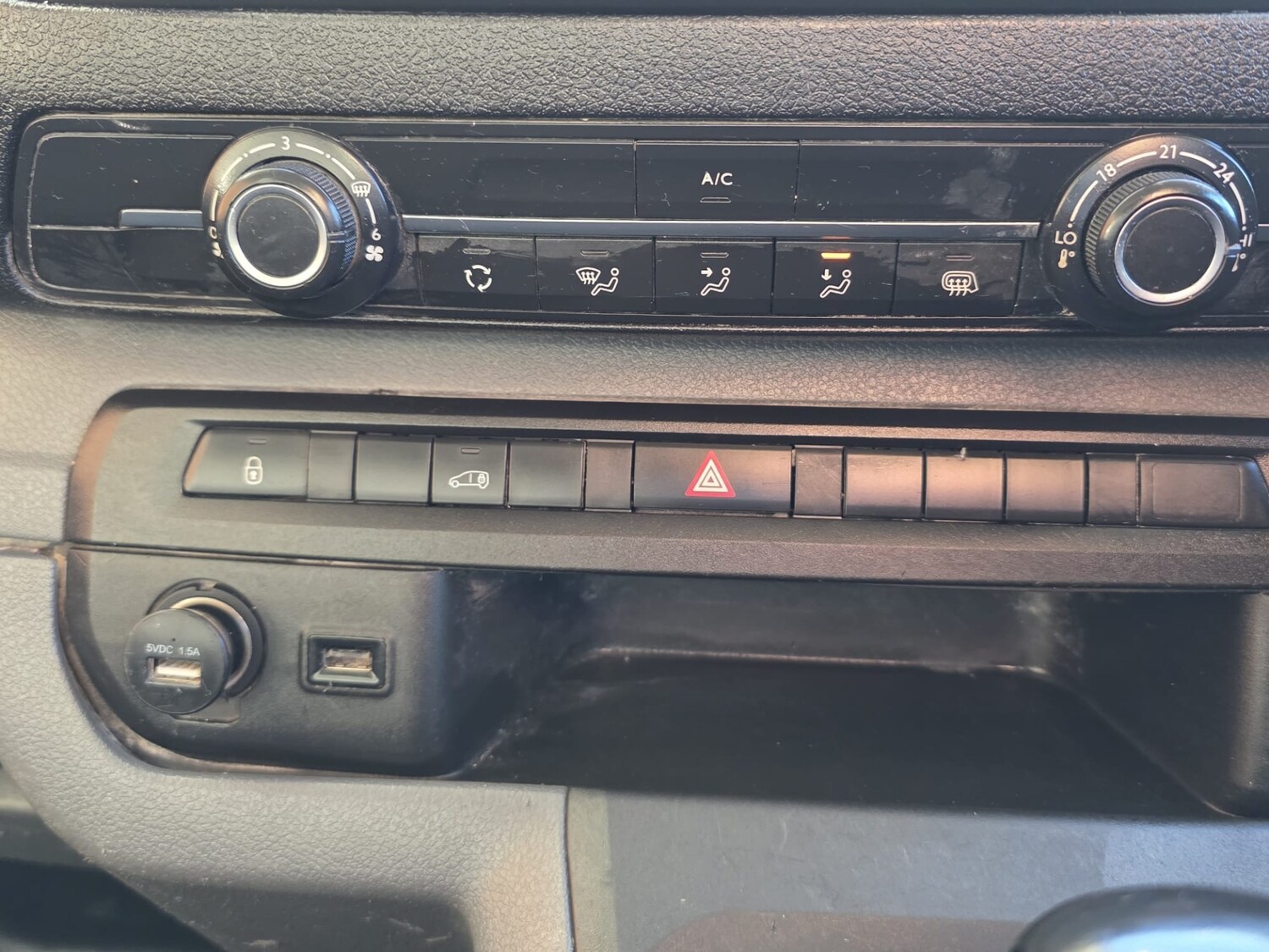 Used Peugeot Expert 2020 for sale - 76920165: Photo 12