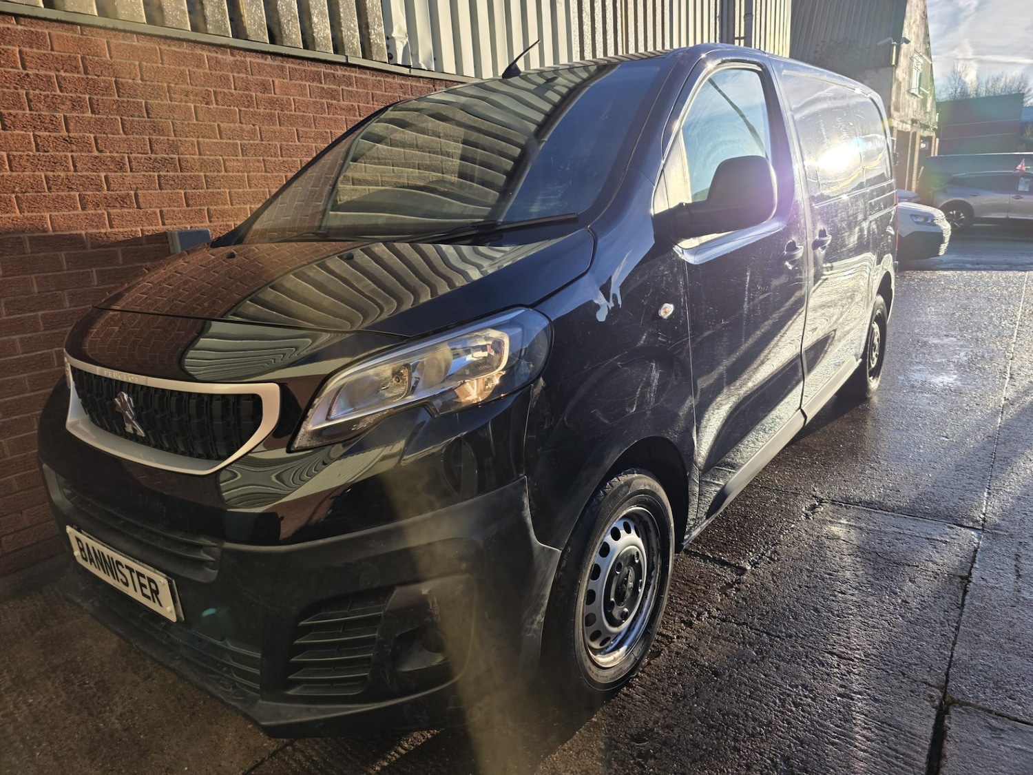 Used Peugeot Expert 2020 for sale - 76920165: Photo 2