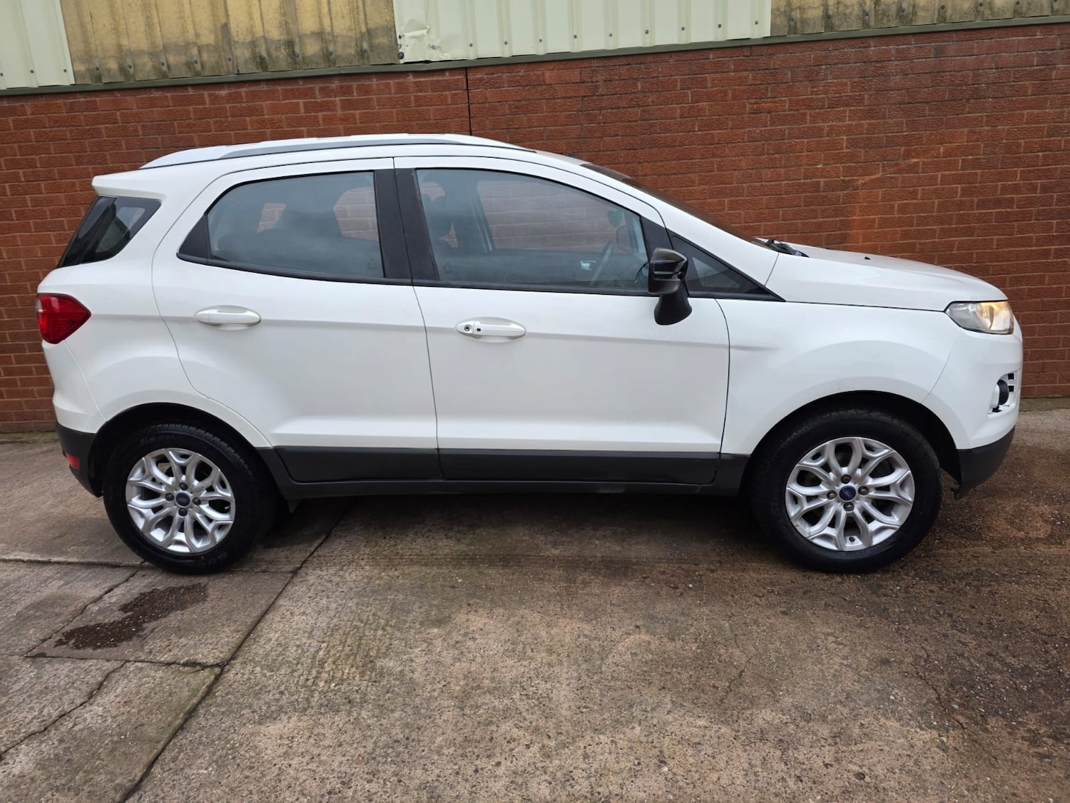 Used Ford Ecosport 2017 for sale - 76835763: Photo 6