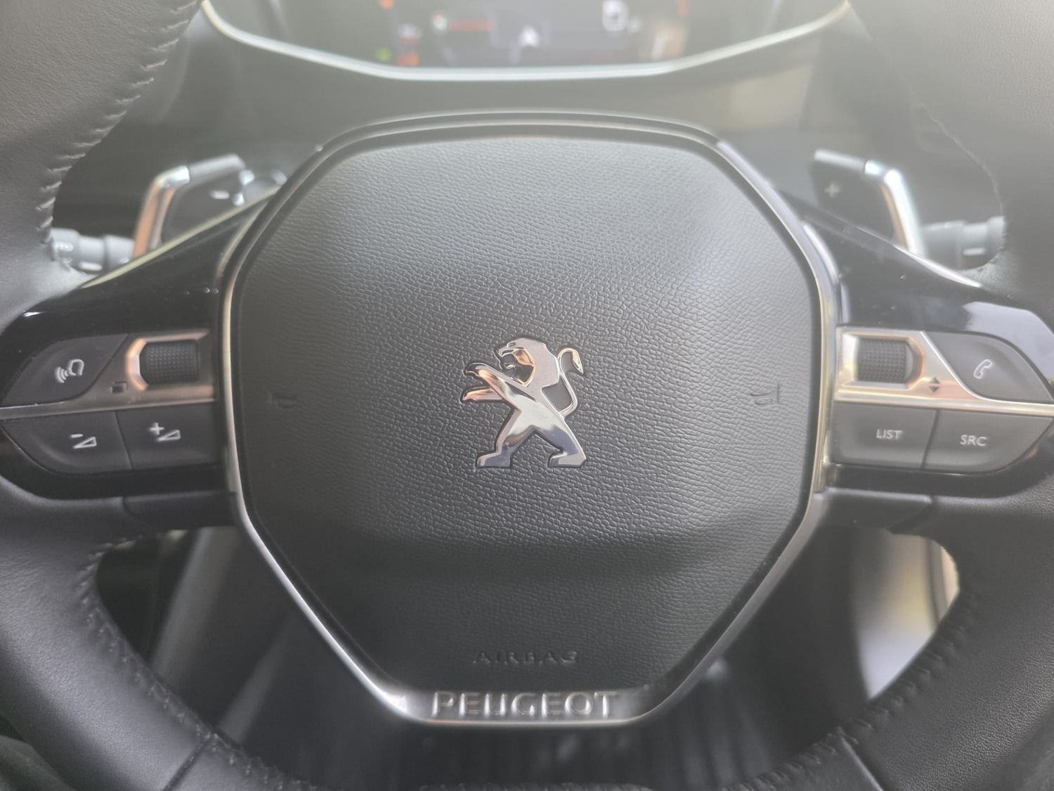 Used Peugeot 2008 2023 for sale - 76860446: Photo 18