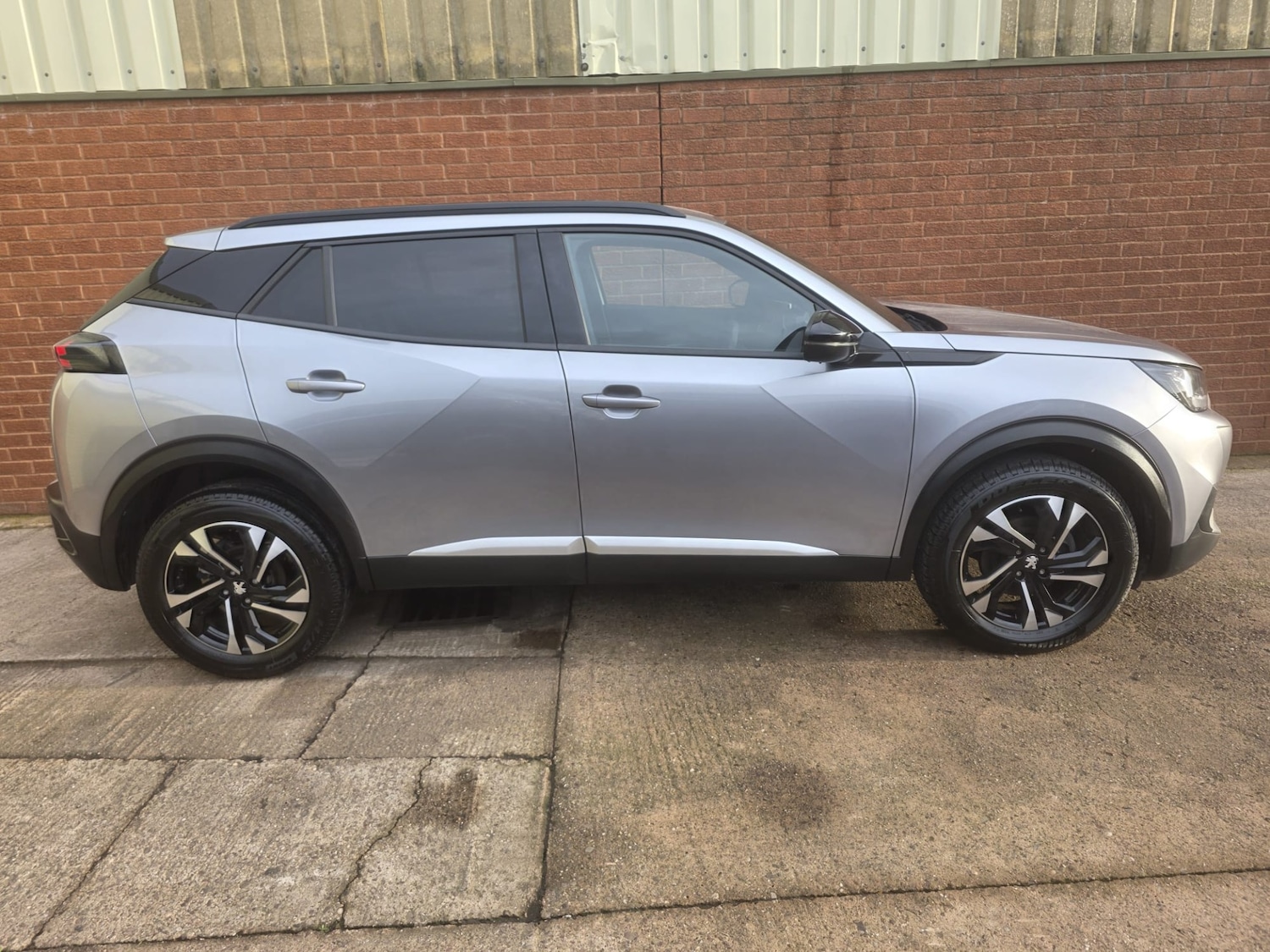 Used Peugeot 2008 2023 for sale - 76860446: Photo 6