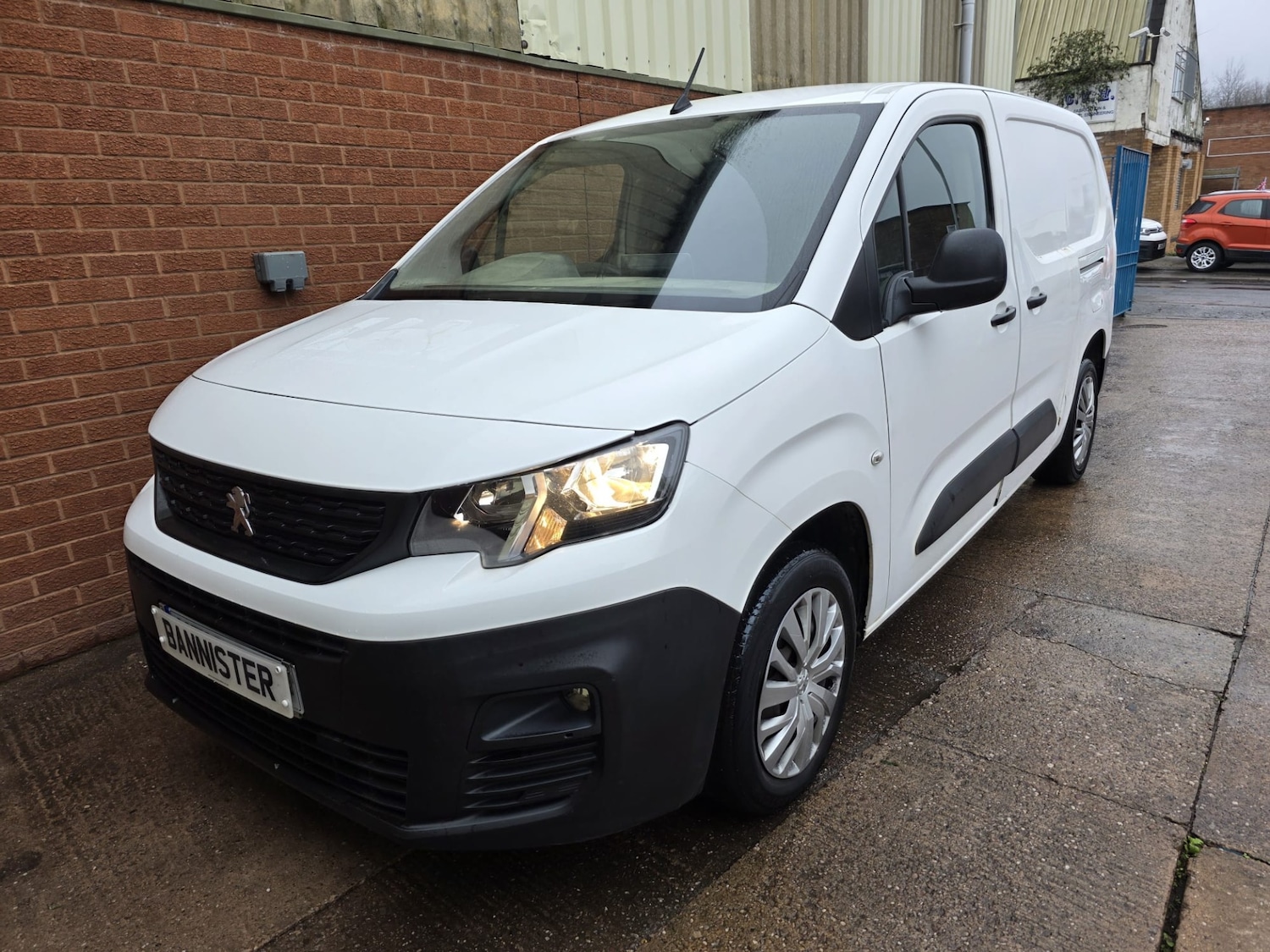 Used Peugeot Partner 2019 for sale - 76594517: Photo 2