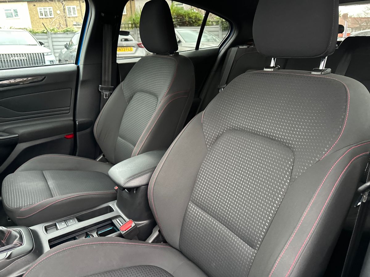 Used Ford Focus 2019 for sale - 76948351: Photo 13