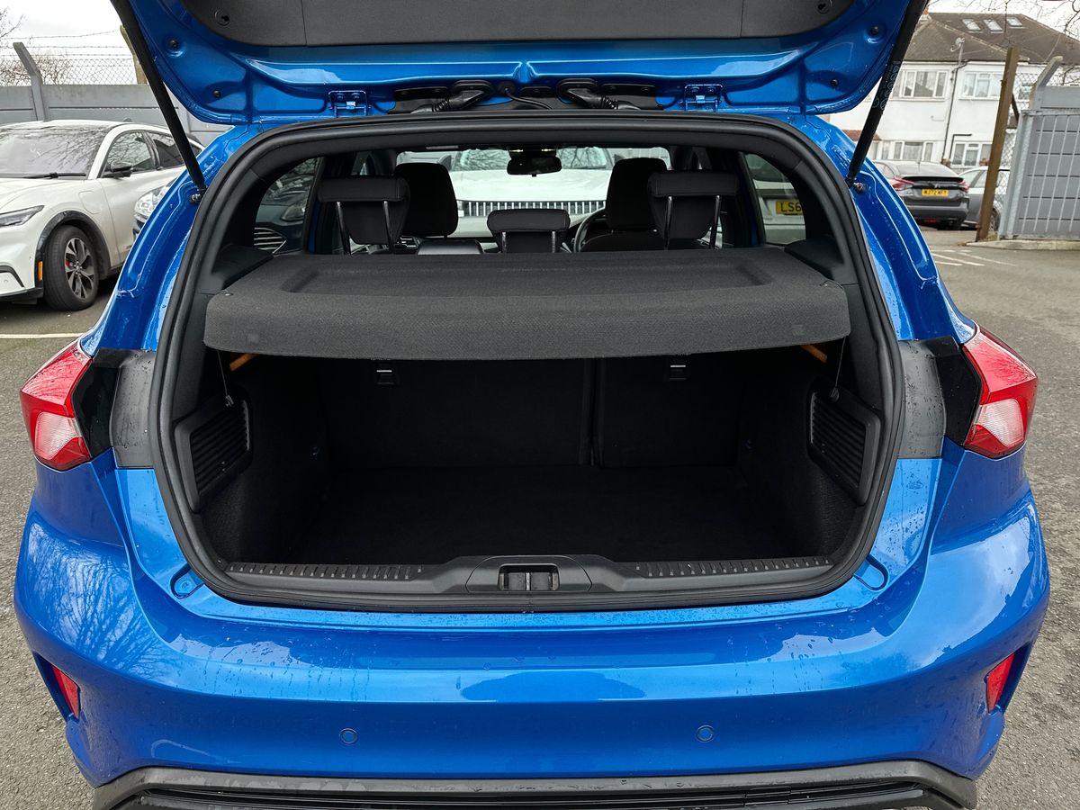 Used Ford Focus 2019 for sale - 76948351: Photo 34