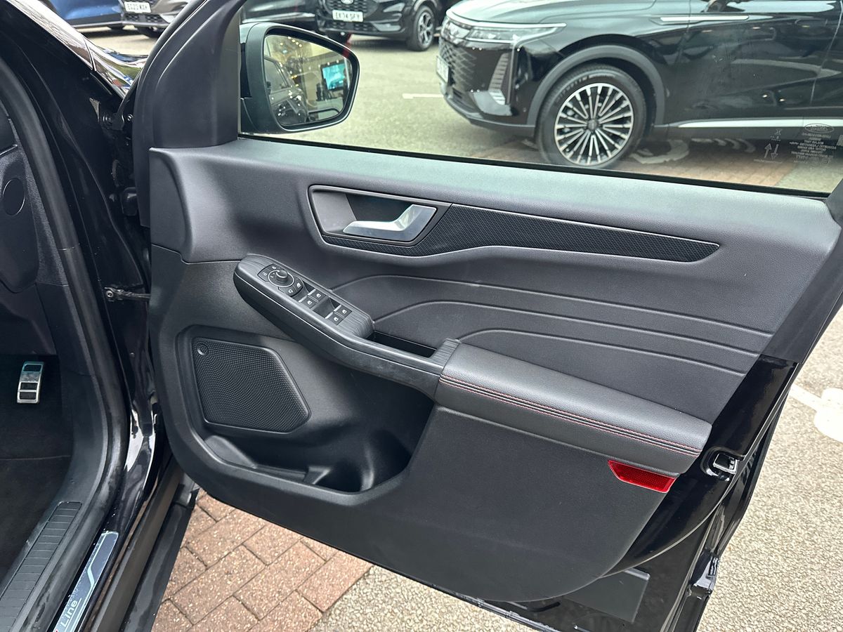 Used Ford Kuga 2023 for sale - 76948308: Photo 35